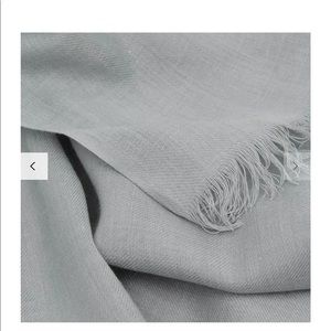 Reiss celeste scarf NWT frost color